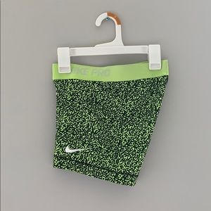 Cheetah print neon yellow nike pros